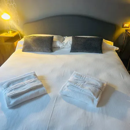 Serenissima Center Loft Verona