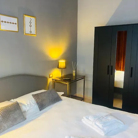Serenissima Center Loft Appartement *